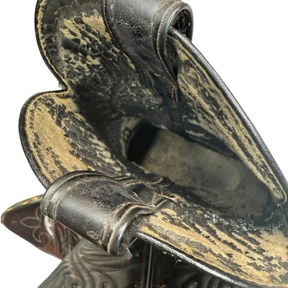 Laredo 2637 Burgundy Leather Western Cowboy Boots Gold Toe 9.5 EE Made In USA - Picture 10 of 12